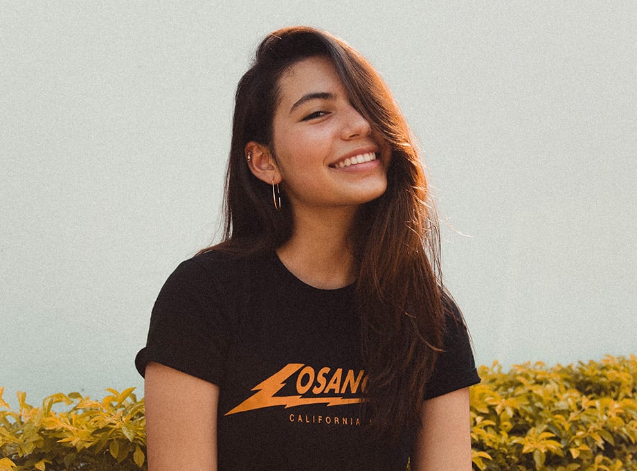 “How to Layer Glowbiotics for a Calmer Complexion”